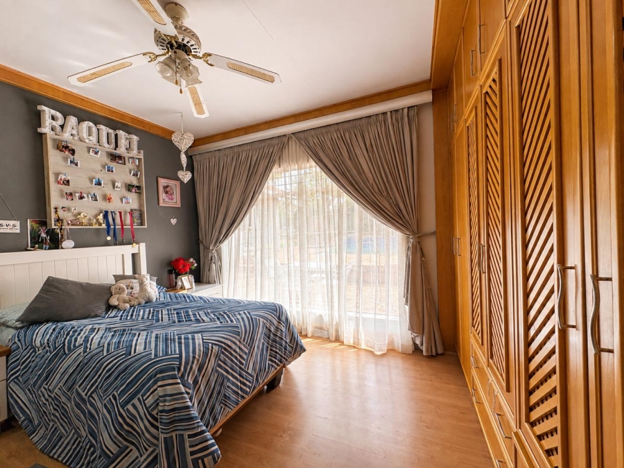 3 Bedroom Property for Sale in Wilkoppies North West